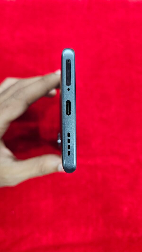 Realme 10 Pro Plus (Demo Piece) - Image 6