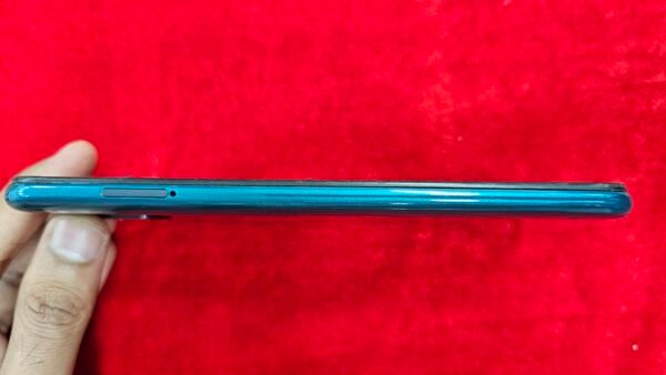 Redmi Note 9 (Green) (Second Hand - Good Condition) - Image 4