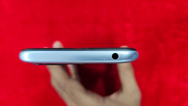 Redmi 10A (White) (Second Hand- Like New Condition) - Image 5