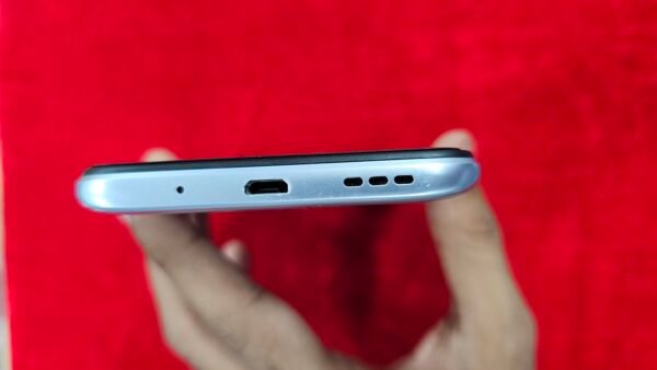 Redmi 10A (White) (Second Hand- Like New Condition) - Image 7