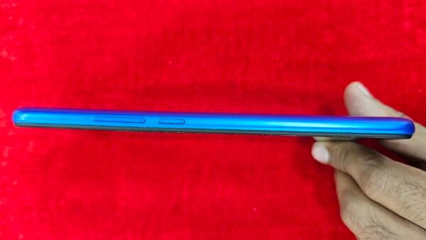 Poco M2 (Blue) (Second Hand - Like New Condition) - Image 4