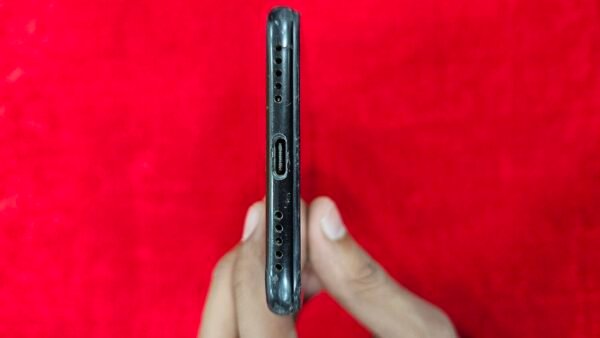 Redmi Note 7s (Black) (Second Hand -Good Condition) - Image 4